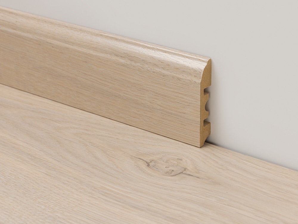 Плинтус прямой FloorWay YLM-199 2400x80x15, упаковка 1 шт